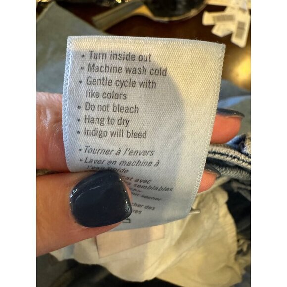 Paige Jeans Women 27 Blue Light Wash‎ Denim Distressed Atley Ankle Flare Leg - Picture 10 of 11